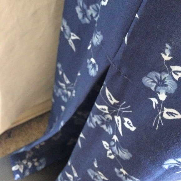 Original TY Dress Maxi Size 12 Floral Spring wear Blue Side Button Side Slits - Picture 6 of 12